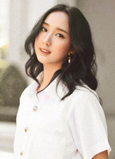 莎楠查娜·阿芘莎麦蒙空