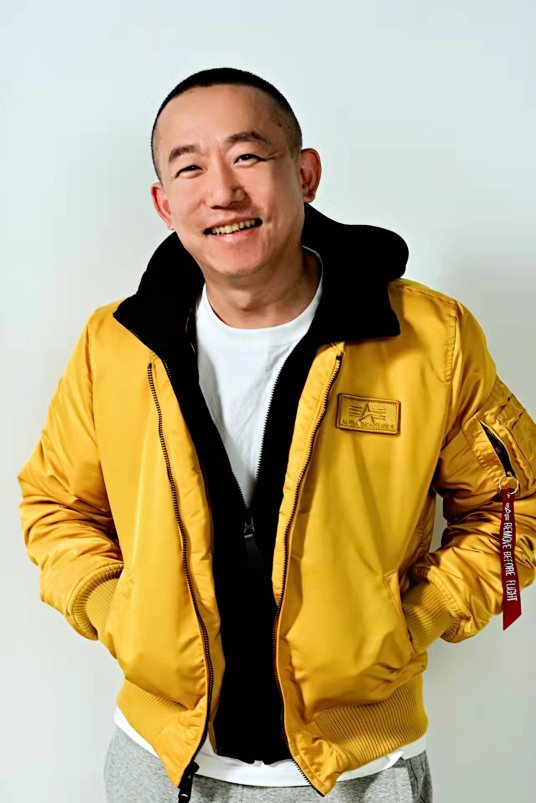 李东珅