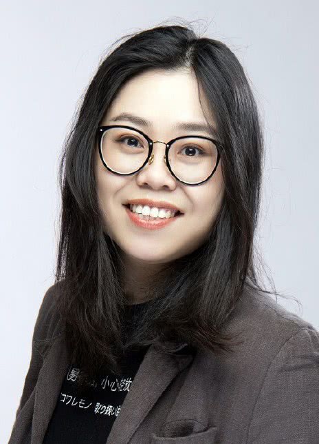 周婷