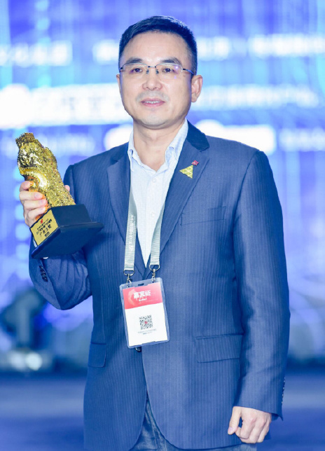 杨建军