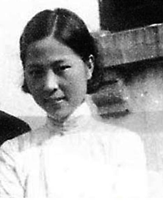 张兆和