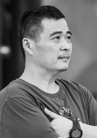 谢律