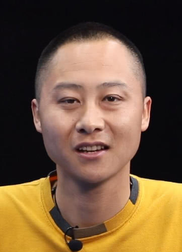 董晓飞