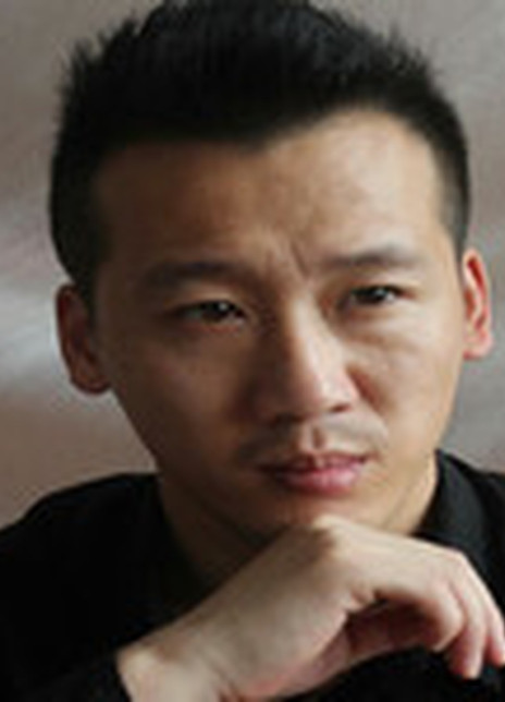 邱彬