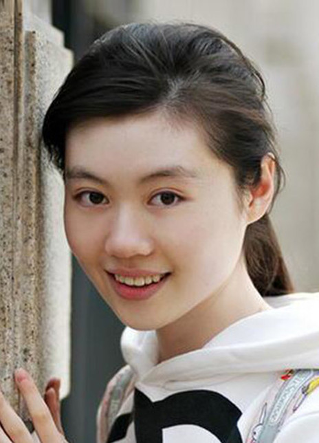 张妍