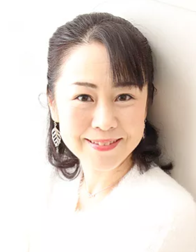 岩居由希子