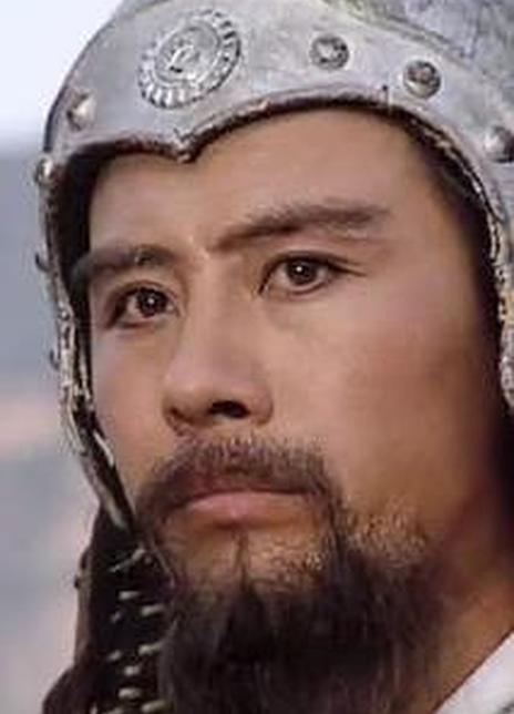 杨凡