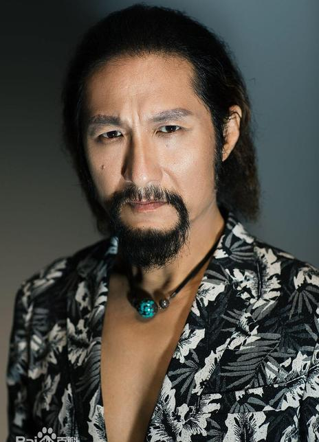 曹明华