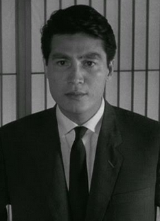 冈田英次