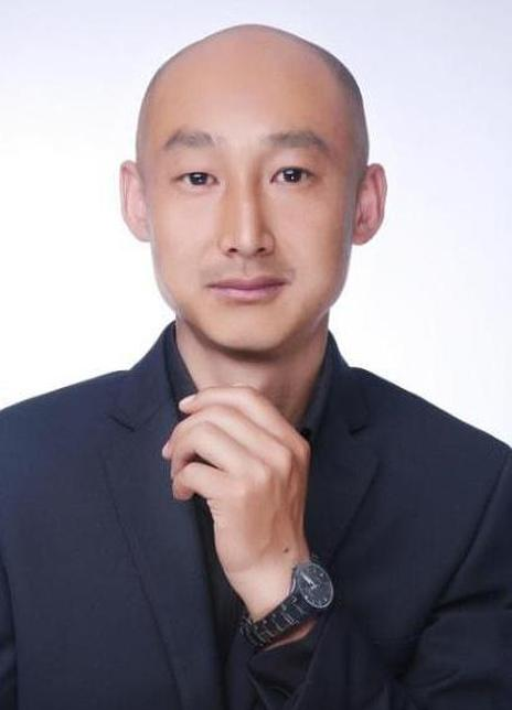 王铁山