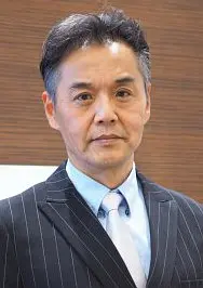 吕宁