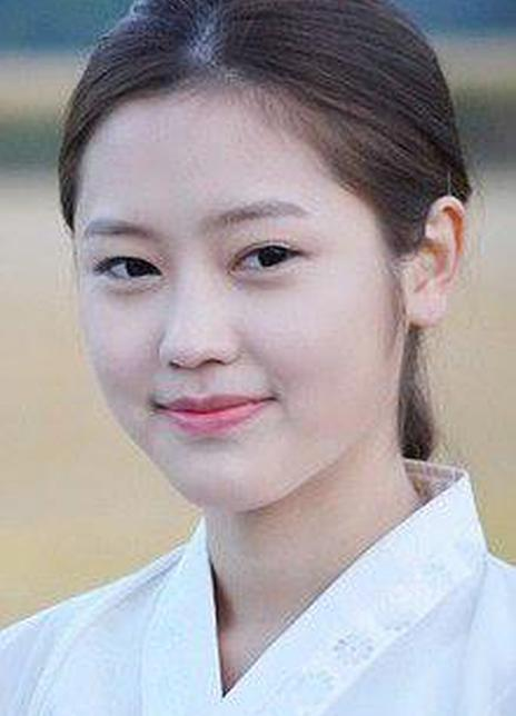 崔莉