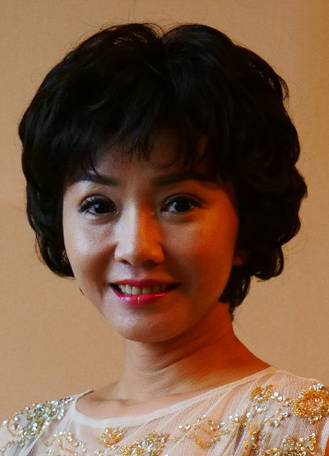 颜仟汶