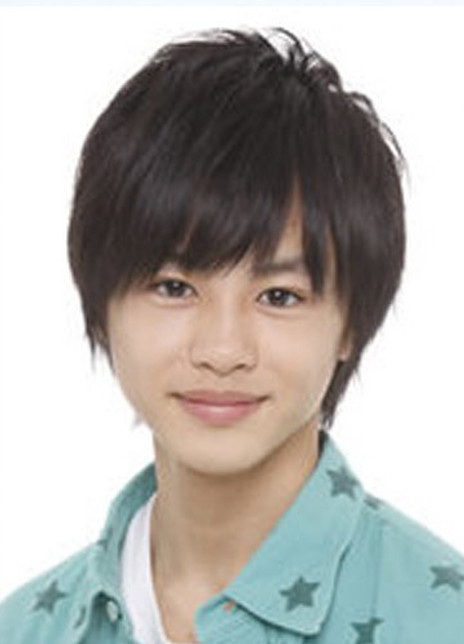 草川拓弥