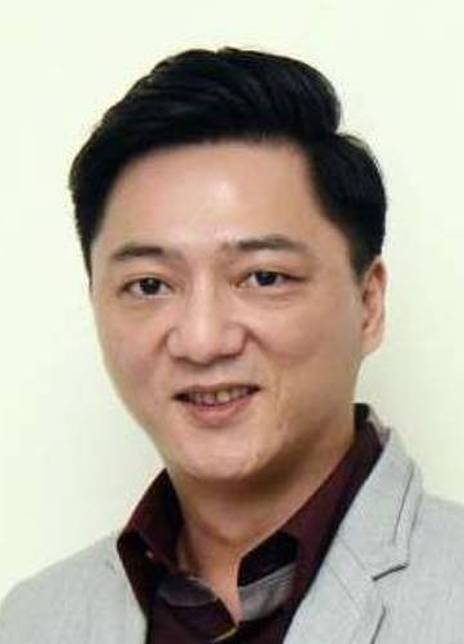 蓝苇华