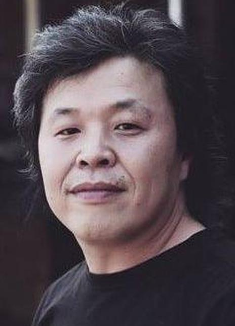 文英东