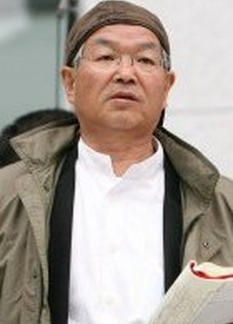 长石多可男