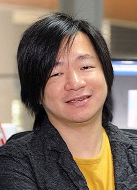 黄伟明