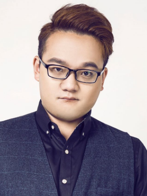 傅啸尘
