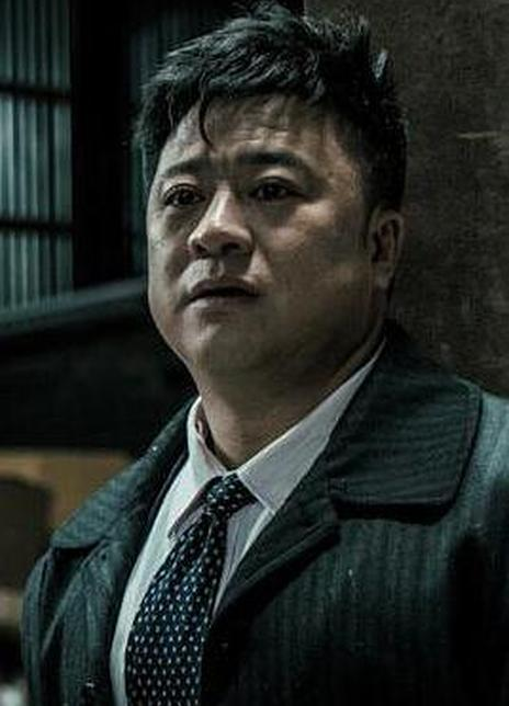 肖显鹏