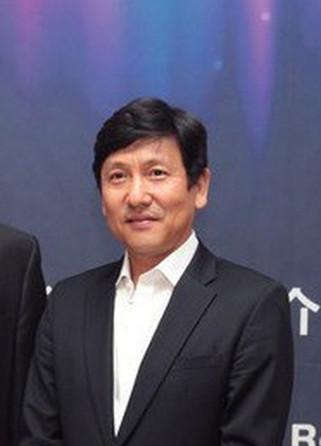 郑泰成