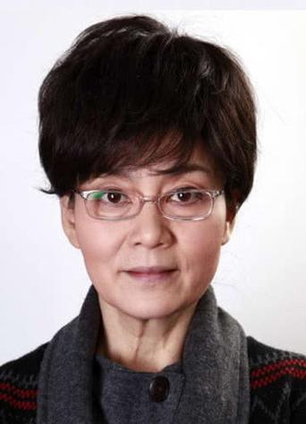 潘虹