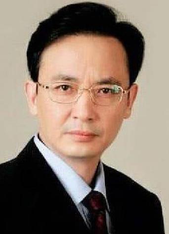侯长荣