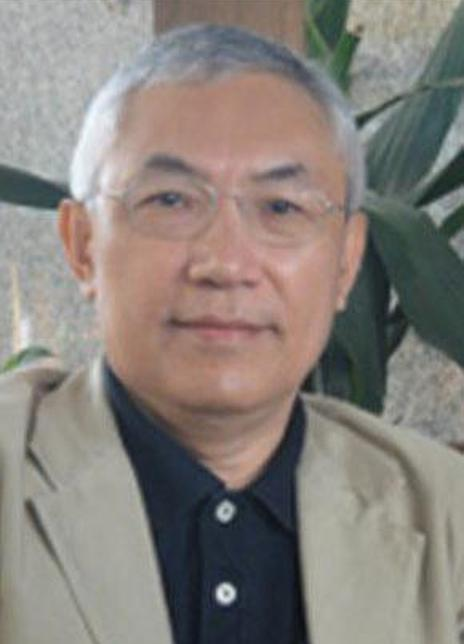 李富雄