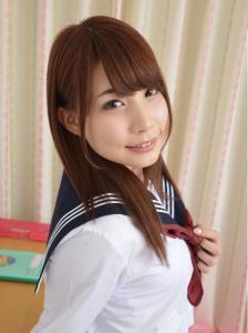 长谷川留衣