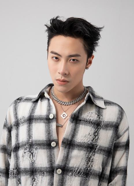 杨长青