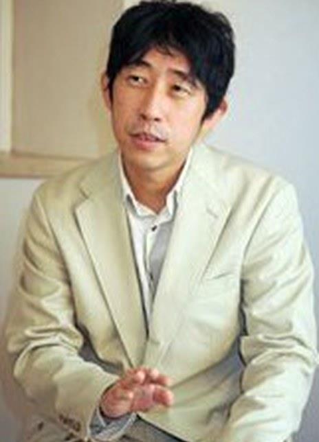 矶光雄
