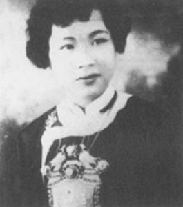 谭兰卿