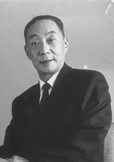 俞振飞