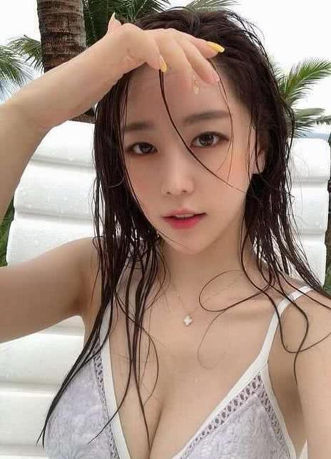 黄宝美