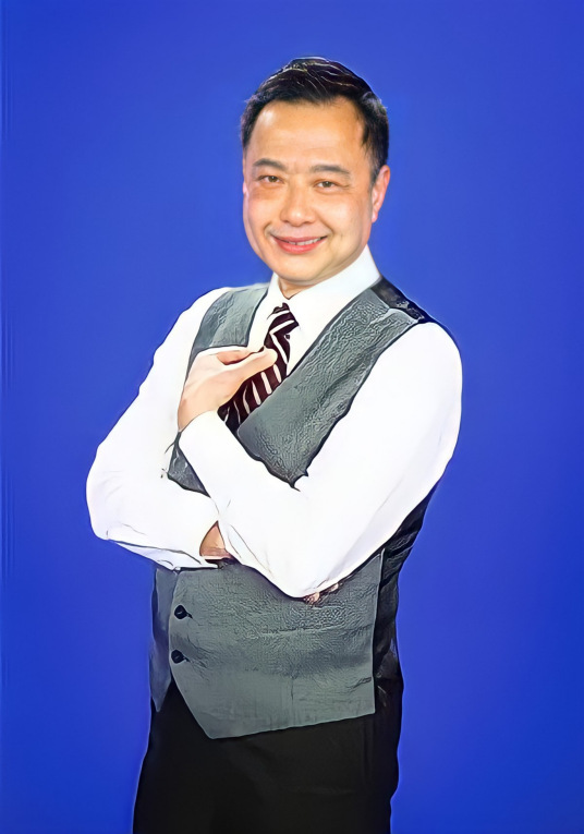 邝佐辉