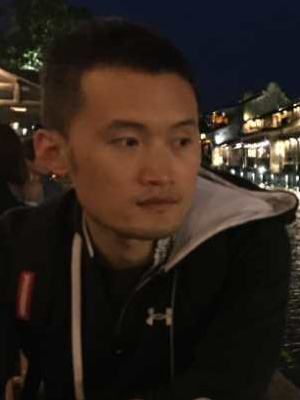 柳三笑