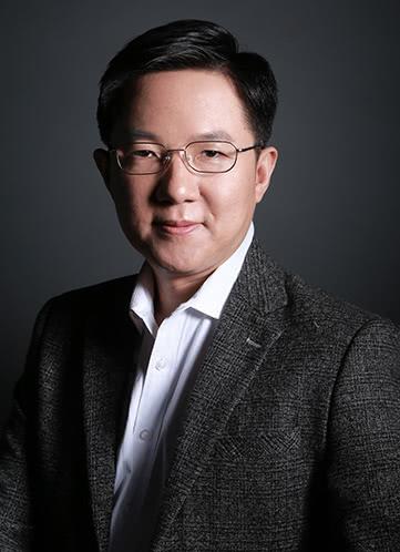 李挺伟