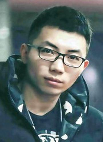 朱天龙