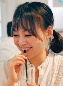 何麦