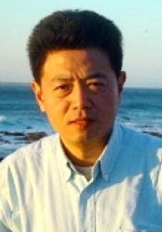 侯克明