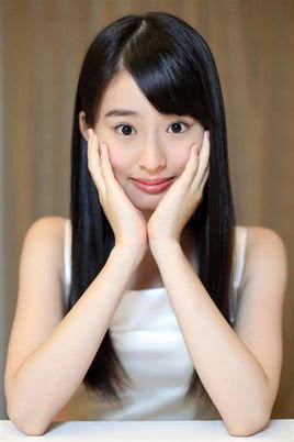 井本彩花