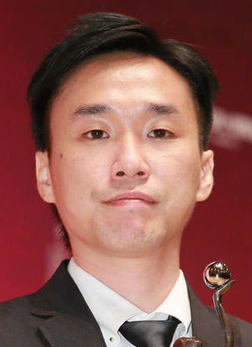 李嘉荣