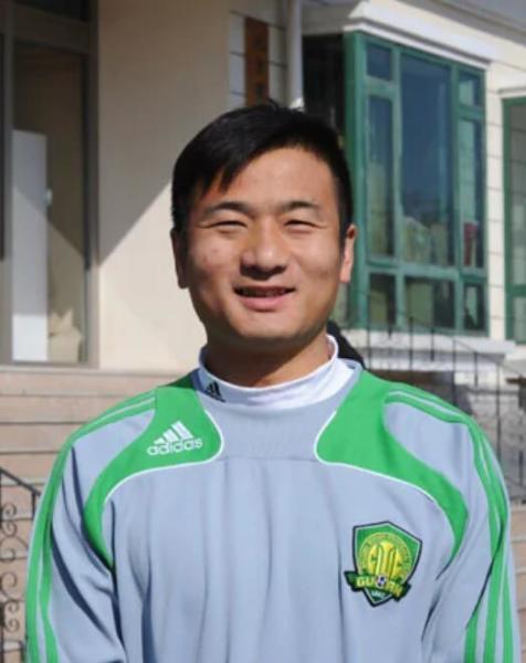 杨璞