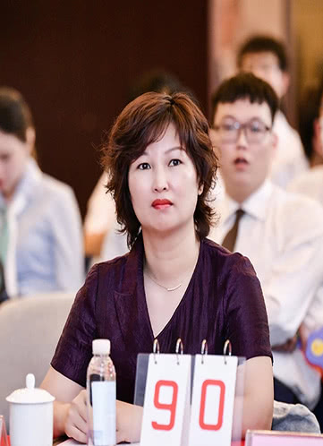 李丹萍