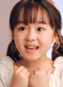 黄博斯