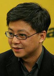 黄宏显