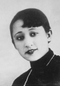 陆美玲