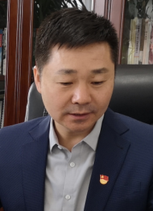 杜毅
