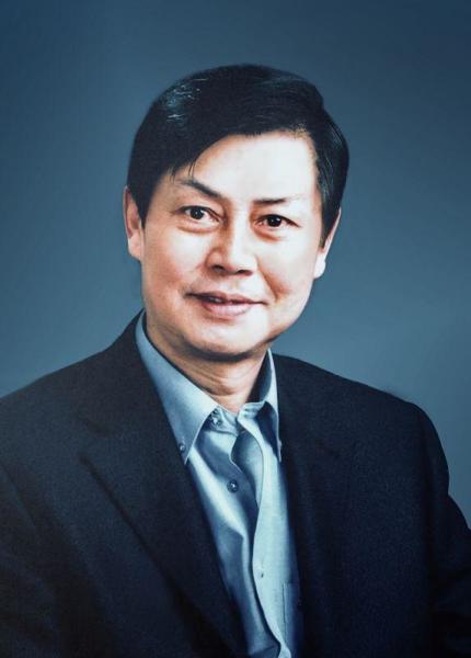 黄新德
