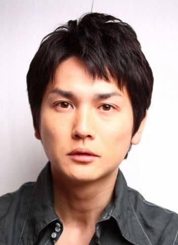 青山草太